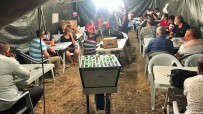 Jandarmayı Şaşkına Çeviren Operasyon Açıklaması Tarlanın Ortasına Çadır Kurup Kumar Oynadılar Haberi