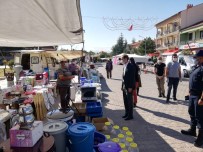 Dumlupınar İlçe Pazarında Sıkı Denetim