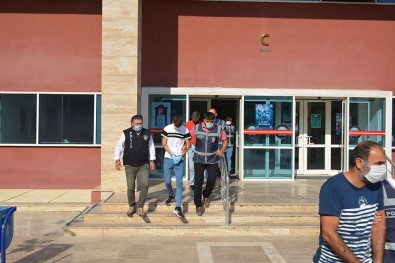 Kendilerini Devlet Yetkilisi Olarak Tanıtıp 1 Milyon 500 Bin'lik Vurgun Yaptılar