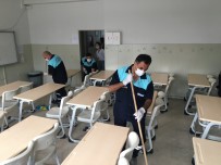Zeytinburnu'nda Yüz Yüze Eğitim Öncesi Okullar Dezenfekte Edildi Haberi