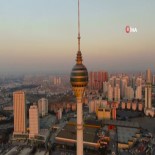 12 Yılda Yalnızlığın Kulesi Oldu