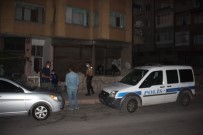 25 Yaşındaki Genç Evinde Ölü Bulundu