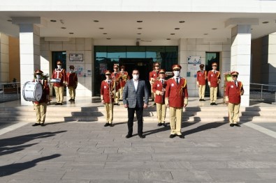 Belediye Bandosu Göz Doldurdu