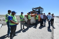 Karatay'da Yol Yapım Ve Asfaltlama Çalışmaları Sürüyor