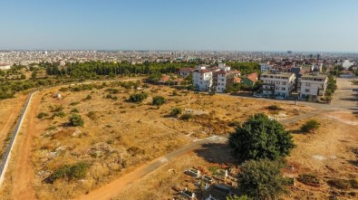 Kütükçü'ye Otoparklı Pazar Yeri