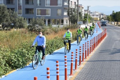 Akhisar'ın İlk Bisiklet Yolu Açıldı