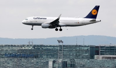 Alman Havayolu Şirketi Lufthansa'da Çöküş Devam Ediyor