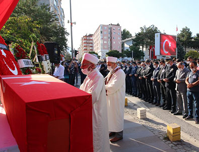 Şehit polise son veda!