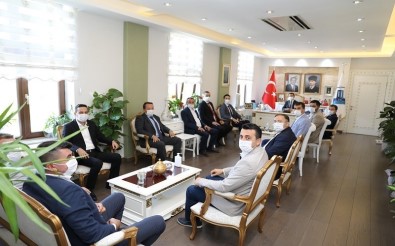 AK Partili Başkanlardan Vali Aktaş'a Ziyaret
