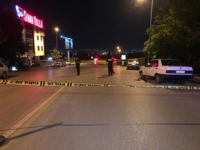 Ankara'da Sokak Ortasında Amca İle Yeğenine Silahlı Saldırı Açıklaması 2 Yaralı