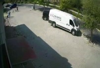 Büyükçekmece'de Köpeğine Saldıran Sokak Köpeğini Silahla Vurarak Öldürdü