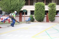 Serdivan Belediyesi, Okullara Yönelik Temizlik İşlemlerini Sürdürüyor