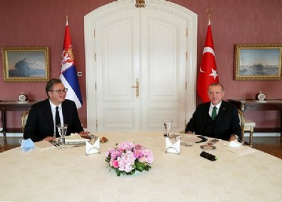 Başkan Erdoğan, Vucic ile görüştü!