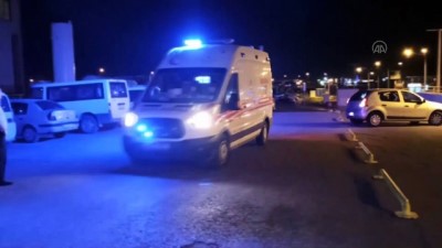 Bitlis'te Şarampole Devrilen Kamyonetin Sürücüsü Öldü
