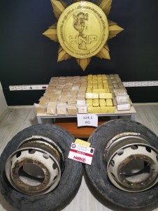 Hakkari'de 153 Kilo 300 Gram Eroin Ele Geçirildi