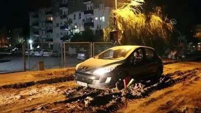 Edirne'de Çamura Saplanan Otomobil Kurtarıldı