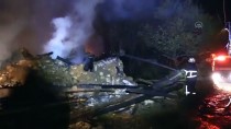 Kastamonu'da Köyde Çıkan Yangında 2 Ev, Bir Garaj Yandı
