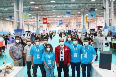 Selçuk Üniversitesi, TEKNOFEST 2020'De 19 Takımla Yarıştı