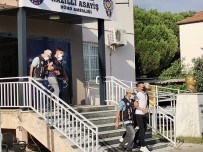 Yaşlı Adamın Parasını Gasp Eden Şahıslar Yakalandı