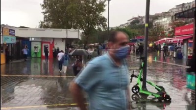 İstanbul'un Bazı Kesimlerinde Sağanak Etkili Oluyor