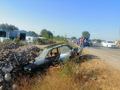 Çanakkale'de Trafik Kazası Açıklaması 1 Yaralı