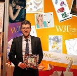 (Özel) Yenibosna'da Lüks Rezidansta Feci Ölüm Açıklaması 15. Kattan Başına Cam Düştü