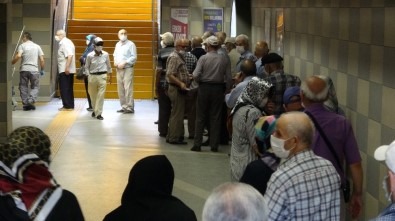 Bursa'da 65 Yaş Üstü 202 Bin Kişiye Toplu Ulaşımda Kötü Haber