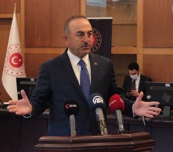 Bakan Çavuşoğlu'ndan Avusturya Başbakanı Kurz'a sert tepki