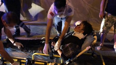 Bursa'da Trafik Kazasında Can Pazarı... Otomobil Minibüse Arkadan Çarptı Açıklaması 6 Yaralı