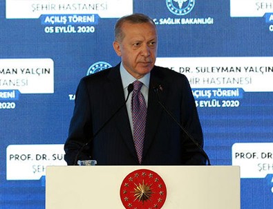 Cumhurbaşkanı Erdoğan'dan Doğu Akdeniz mesajı: Ya masada ya da sahada acı tecrübelerle anlayacaklar