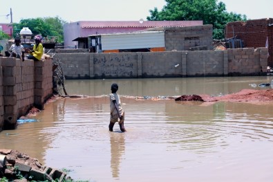 Sudan'da Sel Nedeniyle Ohal İlan Edildi