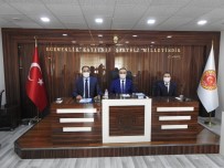 Vali Soytürk, İl Genel Meclisi Üyeleriyle Bir Araya Geldi Haberi
