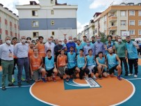 Basketbol Heyecanı Çekmeköy'ün Sokaklarına Taşındı Haberi