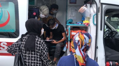 Kocaeli'de 3 Otomobil Çarpıştı Açıklaması 5 Yaralı