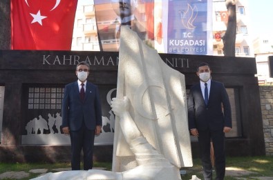 Kuşadalı Çanakkale Şehitleri'nin İsimleri Kahramanlar Parkı'nda Yaşatılacak
