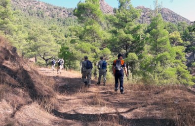 Uçak Göz Kayıp Kadını Aradı