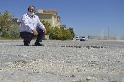 Aşağı Söğütönü'nün Yıllardır Süren Yol Çilesi
