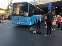 Ankara'da Durağa Giden Kadına Halk Otobüsü Çarptı