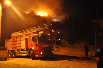 Manisa'daki Orman Yangını Kontrol Altına Alındı