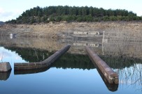 Baraj Suyu Çekildi, 2 Bin Yıllık Tarihi Köprü Gün Yüzüne Çıktı Haberi