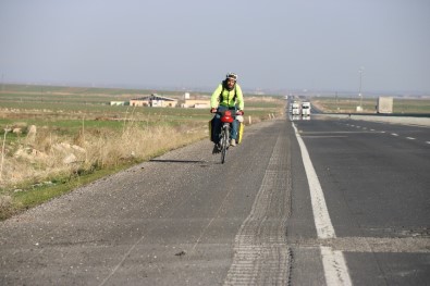 Bisikleti İle 1 Yıldır Yollarda Olan İspanyol Gezgin Türkiye'ye Hayran Kaldı
