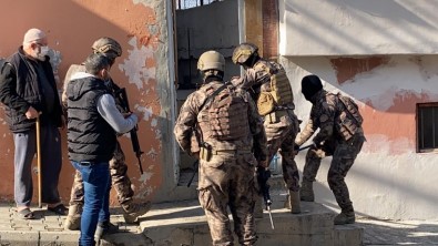 İskenderun'da 400 Polis İle Narkotik Operasyonu