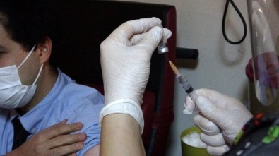 Ardahan'da İlk Korona Virüsü Aşısı Yapıldı