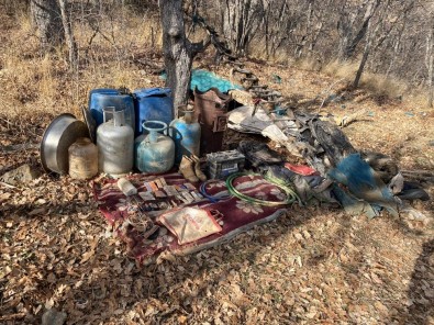 Bitlis'te Mühimmat Ve Yaşam Malzemesi Ele Geçirildi