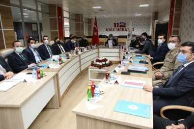 Erzincan'da İl Güvenlik Ve Asayiş Koordinasyon Toplantısı İle Kaymakamlar Toplantısı Düzenlendi