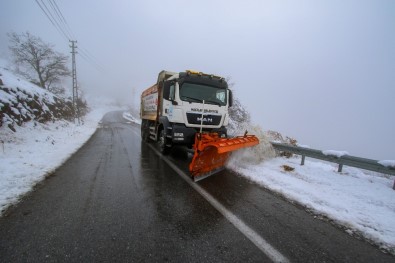 Hacılar Beyaza Büründü