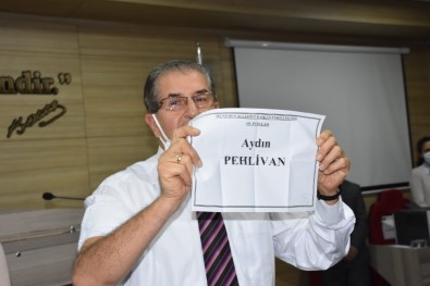 Menemen Belediyesi AK Parti'ye Geçti