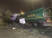 Seyir Halinde Kalp Krizi Geçiren Tanker Şoförü Öldü Haberi
