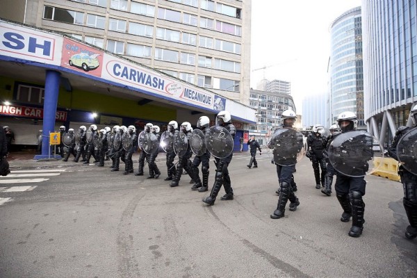 Gösterilerde polis merkezi ateşe verildi!