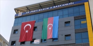 AK Parti Bilecik İl Başkanlığı İçin 4 İsim Vahdettin Köşkü'ne Çağrıldı